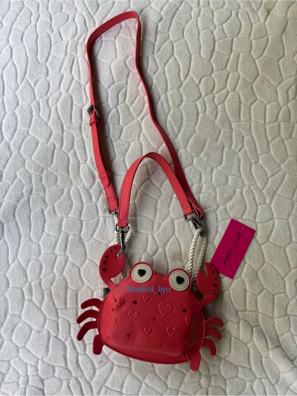 Betsey Johnson XOCRABBY Crab Crossbody Bag - Picture 2 of 8